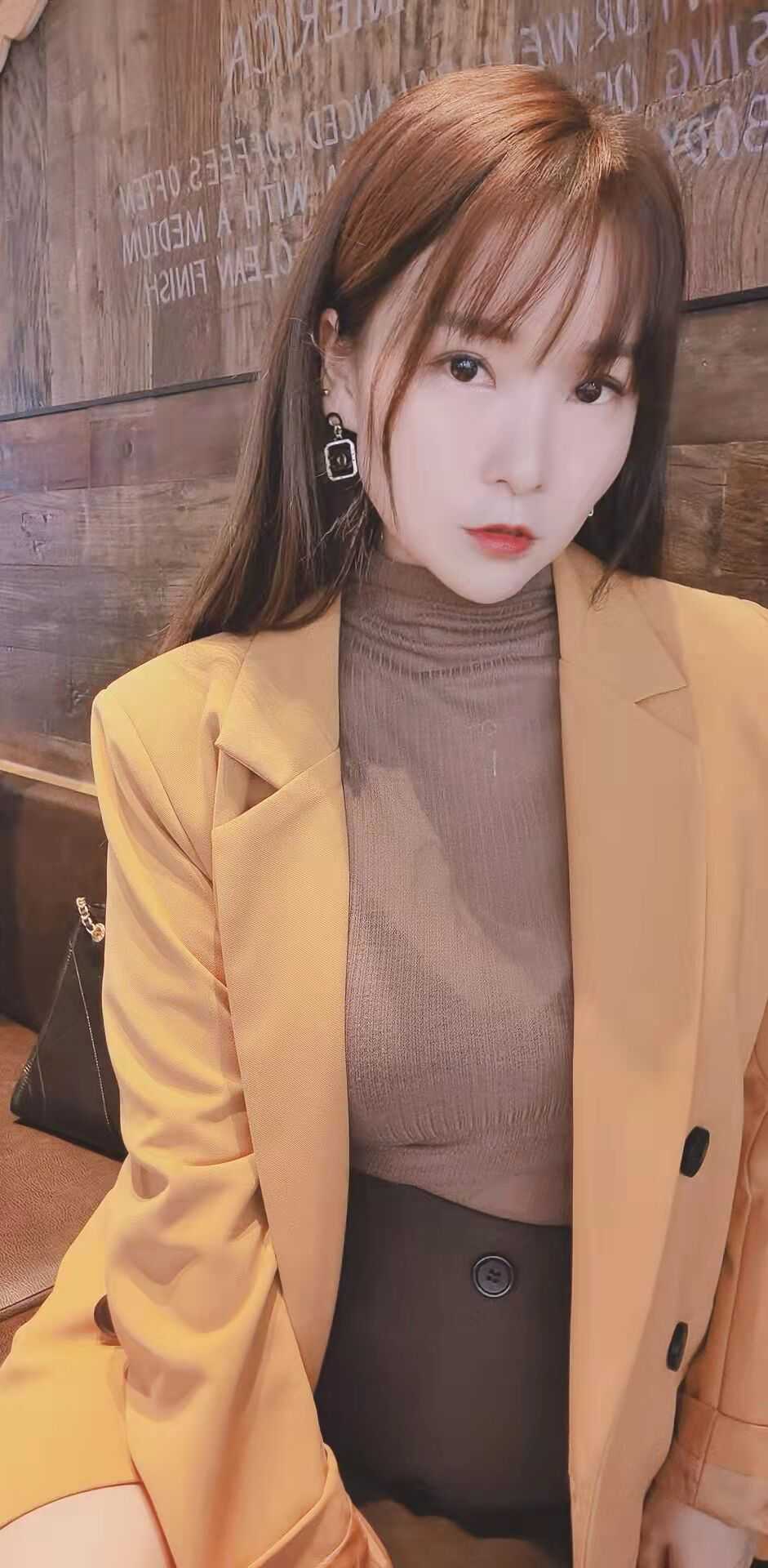 可爱小萝莉可以可以抱起来干